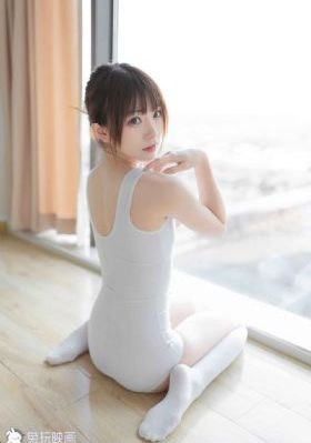 丰满白嫩的小寡妇水潮喷了_1080PHD高清在线观看