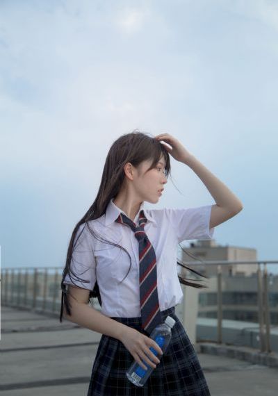 助眠用勺子一口一口吃掉你_完整无删减版