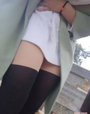 成人嘿咻嘿咻免费无码_蓝光最新电影在线观看