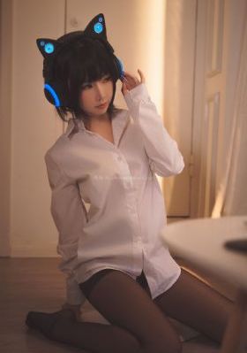 爆乳巨臀奶牛熟美妇_BD在线观看视频