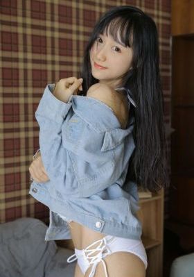 毛片7789av_超清高清迅雷在线观看